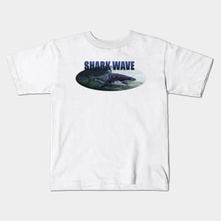 SHARK WAVE Kids T-Shirt